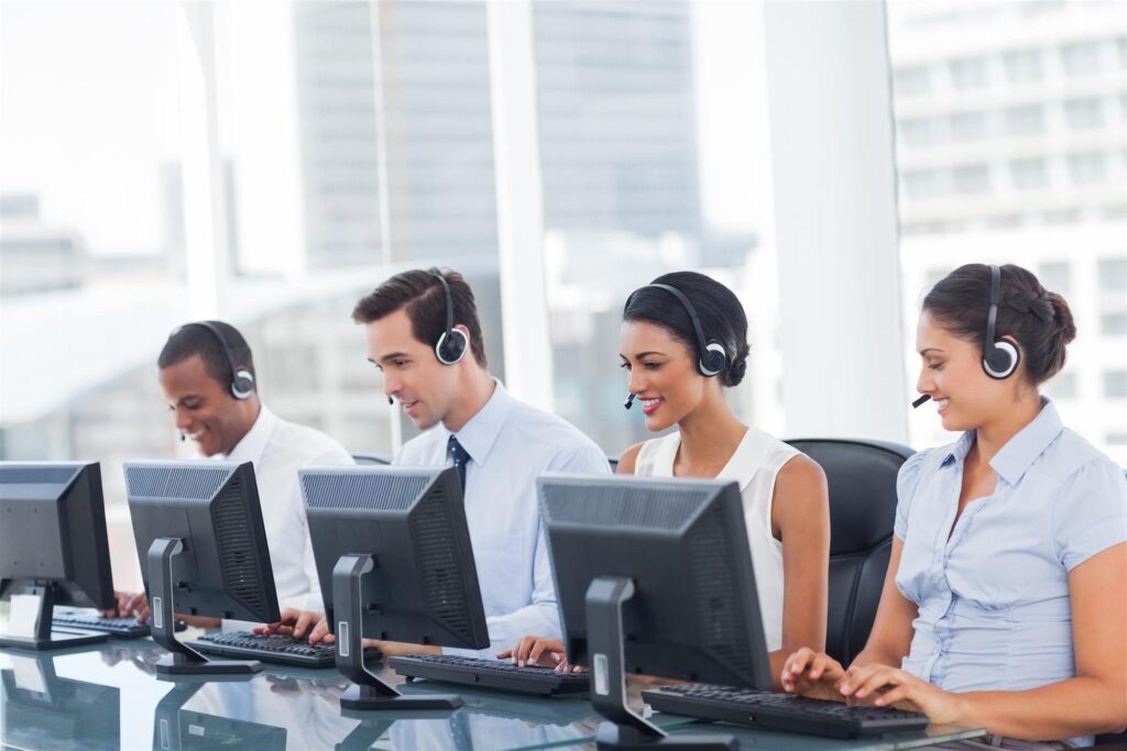 The Benefits of Outsourcing Helpdesk Services and Ticketing Systems for Businesses